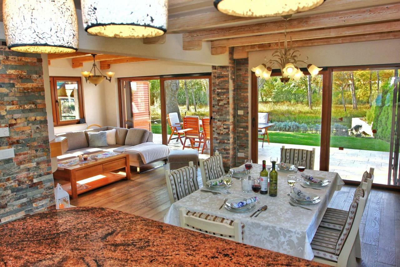 Villa Leko Dream House Cetina Екстериор снимка